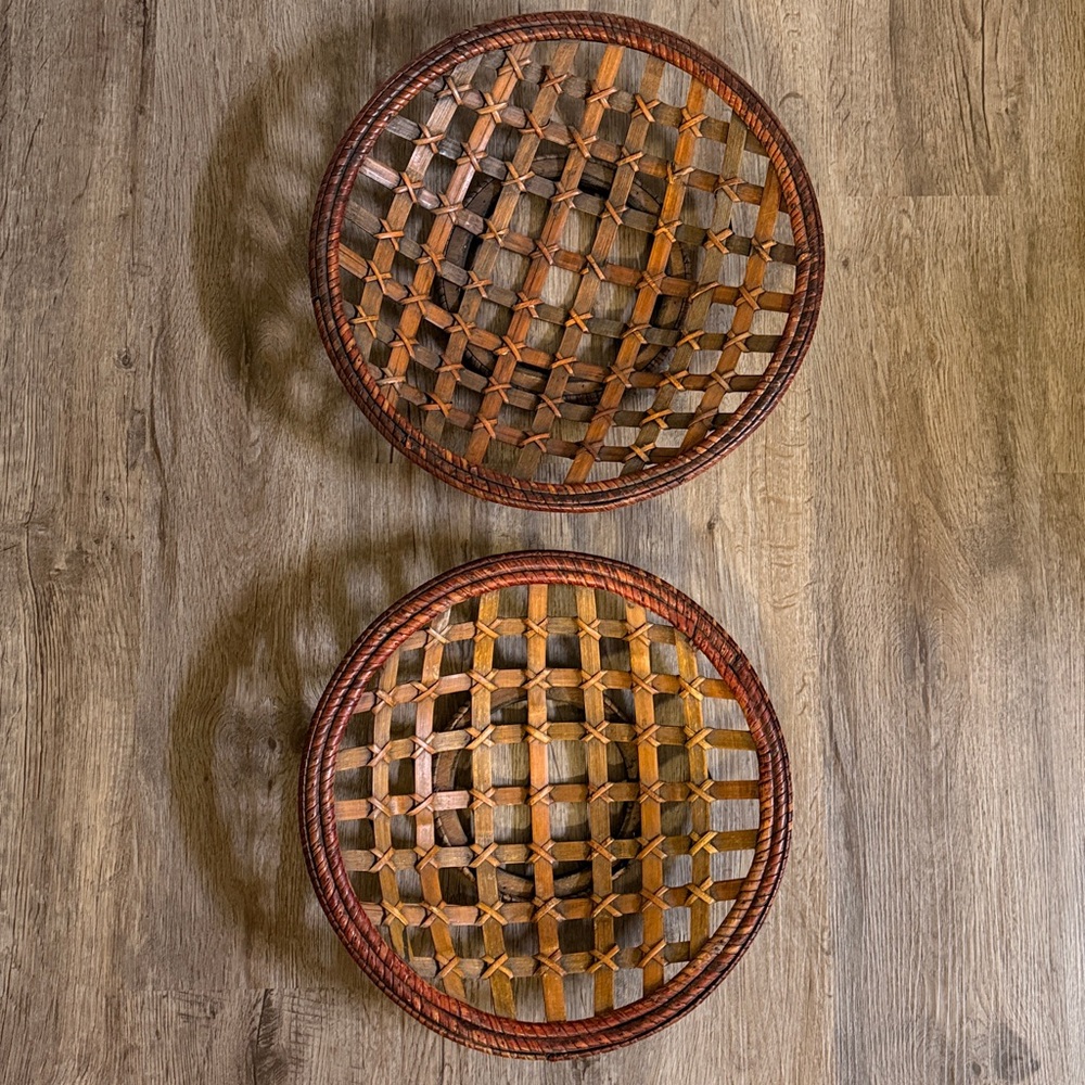 VINTAGE Woven Round Rattan Wall Baskets - Set of 2